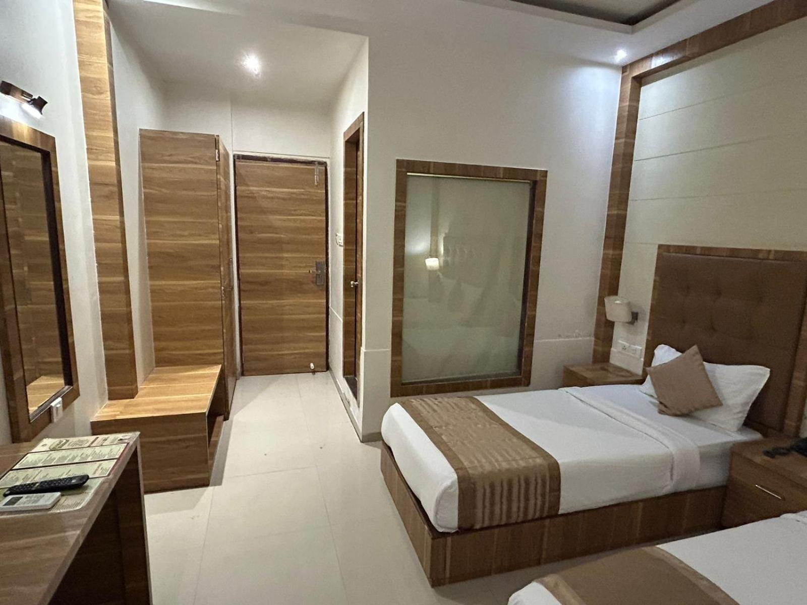 Hotel Bkc Mannat Mumbai  Buitenkant foto