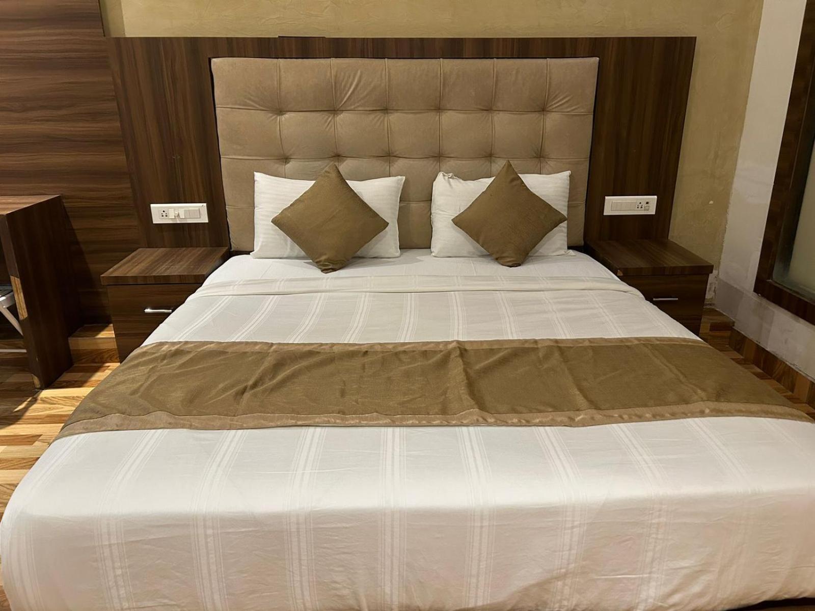 Hotel Bkc Mannat Mumbai  Buitenkant foto