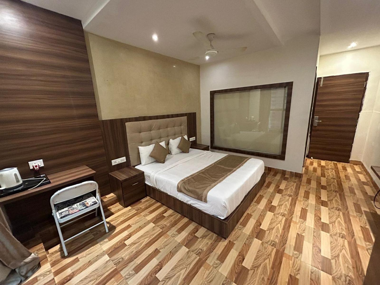 Hotel Bkc Mannat Mumbai  Buitenkant foto