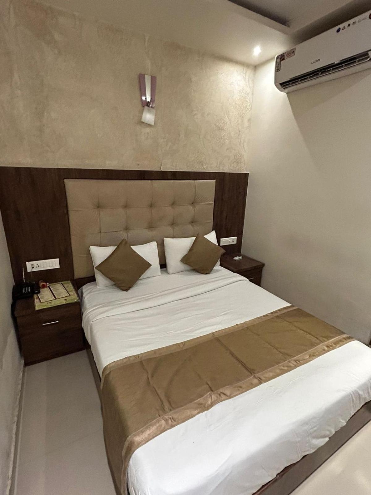 Hotel Bkc Mannat Mumbai  Buitenkant foto
