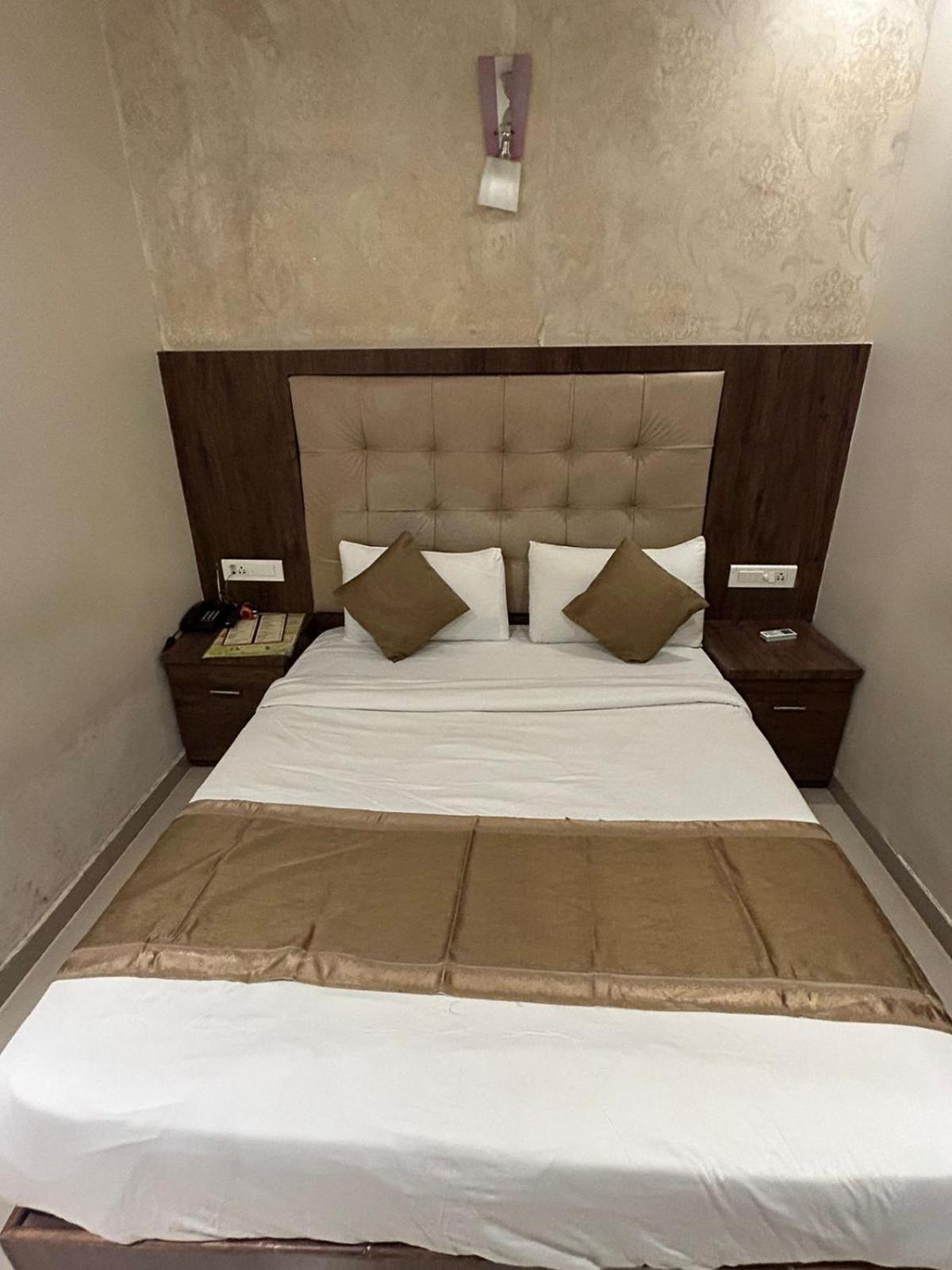 Hotel Bkc Mannat Mumbai  Buitenkant foto