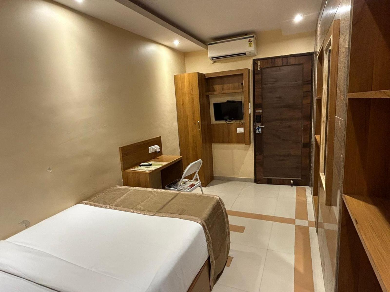 Hotel Bkc Mannat Mumbai  Buitenkant foto